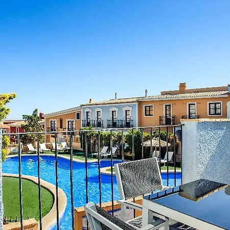 Pueblo Acantilado * El Campello
